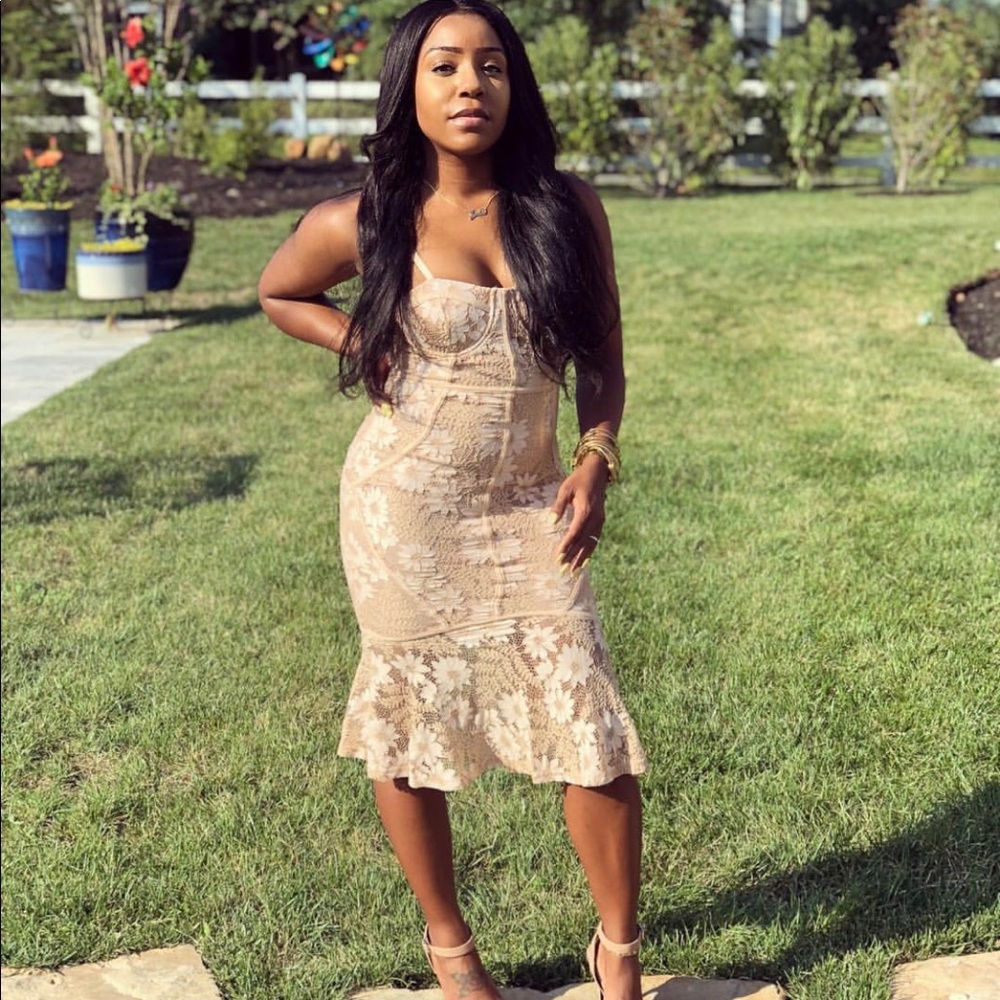 Cream/Tan Lace Mermaid Dress